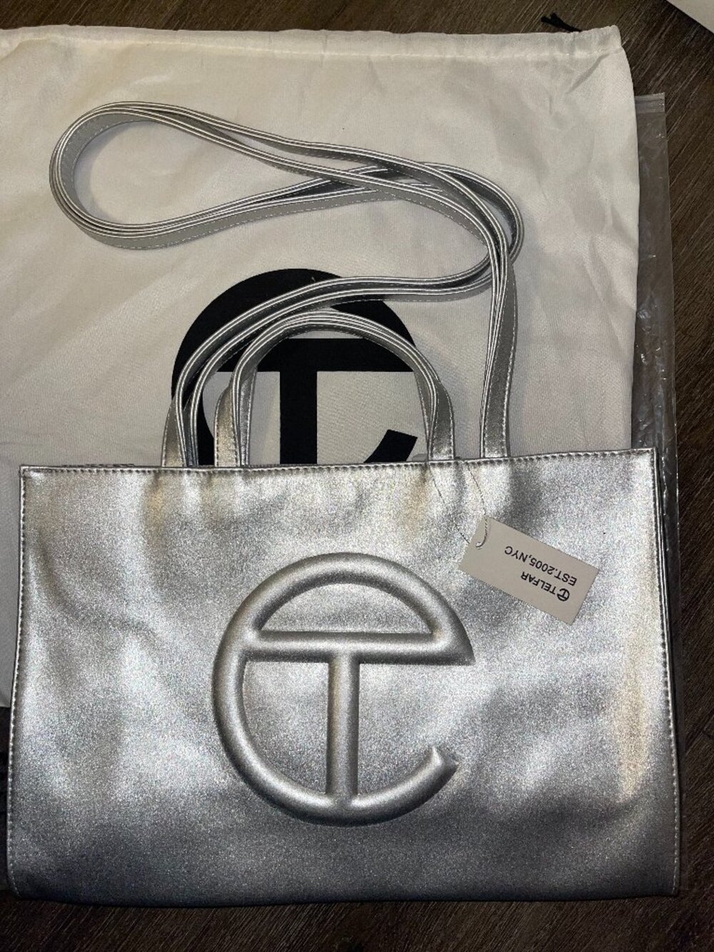 Medium Shopping bag- silver